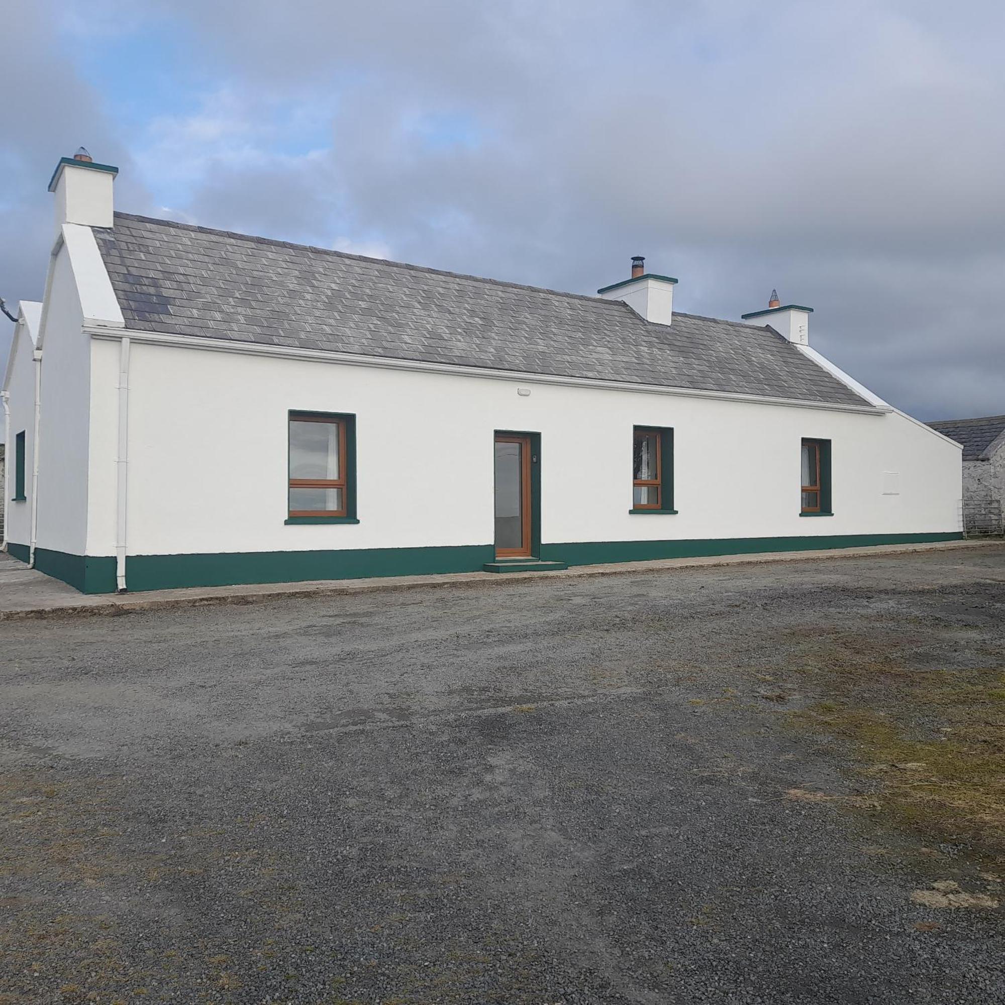 Holiday home Biddys *